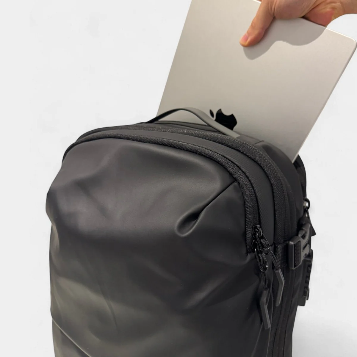 VAULTBAG® Matte Travel Backpack 60L - Image 46